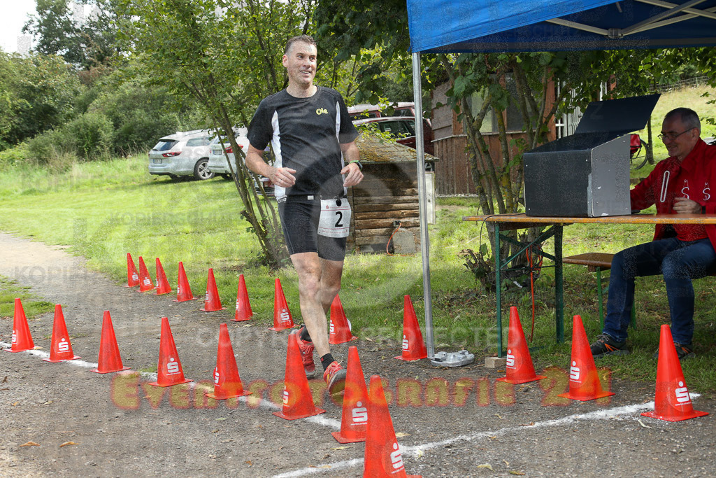 230826_1540_EX1_1419 | Sportfotografie im Rhein-Sieg Kreis, Köln, Bonn, NRW, Rheinland Pfalz, Hessen, etc. Unser Tätigkeitsfeld umfasst den Laufsport vom Volkslauf über den Marathon, Duathlon, Triathon bis zum Ultralauf wie Kölnpfad Ultra oder Schindertrail.