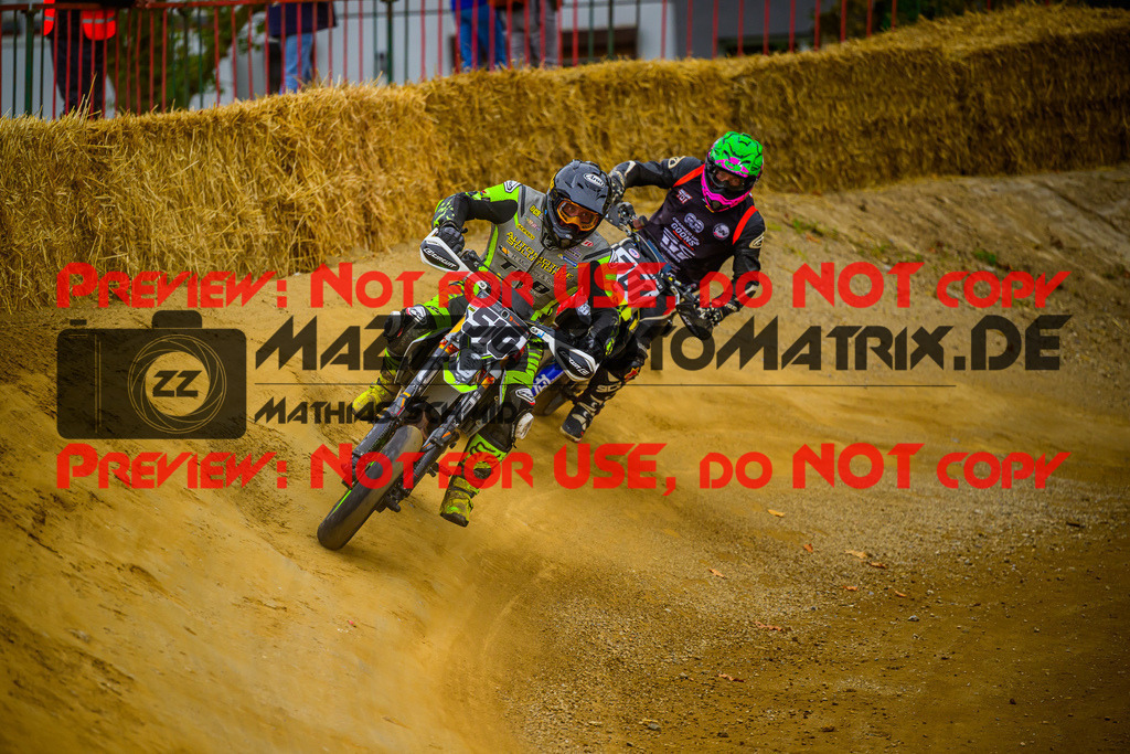 MaZZes_Fotomatrix_20251011_6021986_3948 | SENIOR