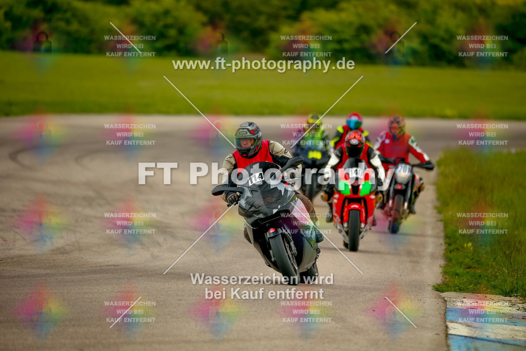 _MOT2439 | Hier findet Ihr Bilder von Touristenfahrten auf der Nürburgring Nordschleife oder von anderen Veranstaltungen die ich besucht habe. Viel Spass beim Durch Schauen 