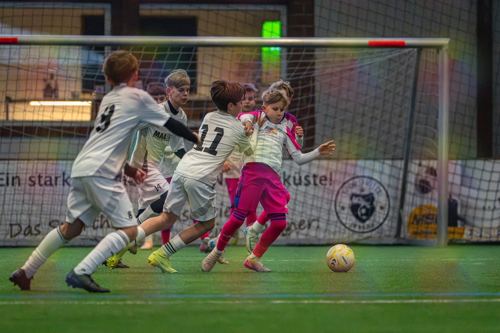 blr.pics-165 | Professionelle Fußball- und Sportfotografie. Spielbilder online ansehen und kaufen – Einzelbilder oder komplette Galerien in hoher Qualität. - Realisiert mit Pictrs.com