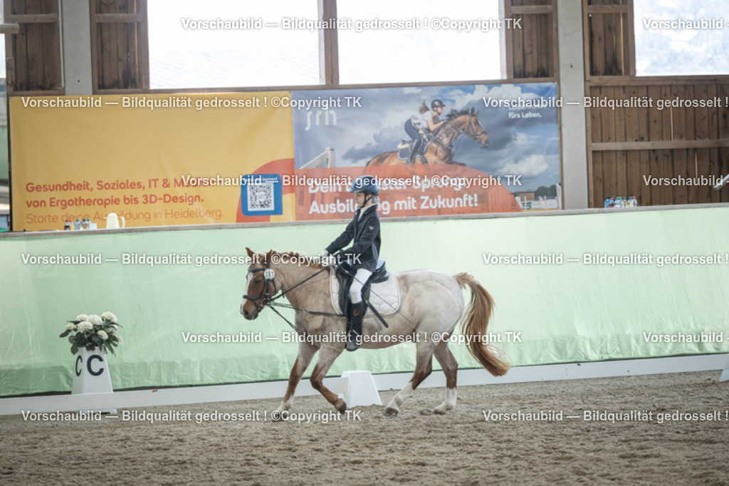 _D5A9071 | Emotionale Pferde- & People-Fotografie rund um Heidelberg, Leimen & Umgebung. Natürliche Fotos von Pferd, Mensch & Familie. Jetzt Termin sichern!