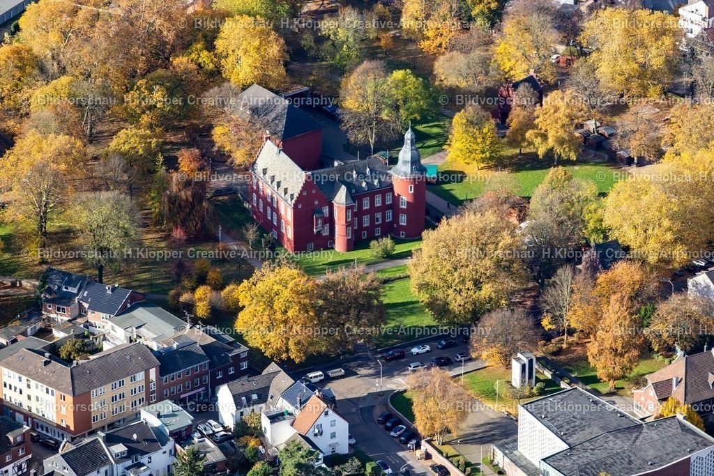 Luftbilder Alsdorf-7457 | Burganlage der Veste " Burg Alsdorf " an der Burgstraße, Cäcilienstraße in Alsdorf im Bundesland Nordrhein-Westfalen, Deutschland - Realisiert mit Pictrs.com
