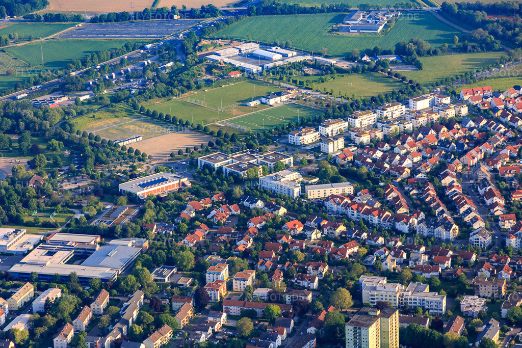 Luftbild: Europa-Allee in Bensheim im Bundesland Hessen in Deutschland. Foto: IMG_088685.jpg vom 20.05.2016 durch Werner Riehm/FLY-FOTO.de