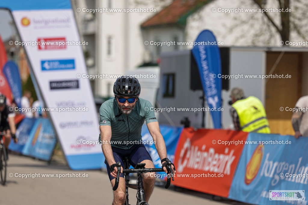 VJ__9710 | Neusiedlersee Radmarathon 2026@sportshot_your_pictrs #yourpictures#roadtowm2029 #nrm #neusiedlerseeradmarathon #neusiedlersee #neusiedlerseetourismus #burgenland #mörbisch #nrm26 #burgenlandtourismus #voglundco #poweredbyburgenlandtourismus #radsport #rad #marathon #ucigranfondo #visitburgenland #ucigranfondoworldseries