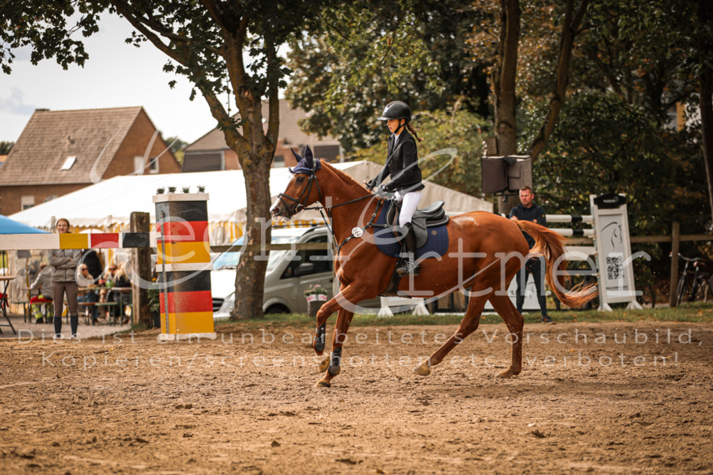 05.SaSpE00070 | Leoni Ertmer Photography - Realisiert mit Pictrs.com