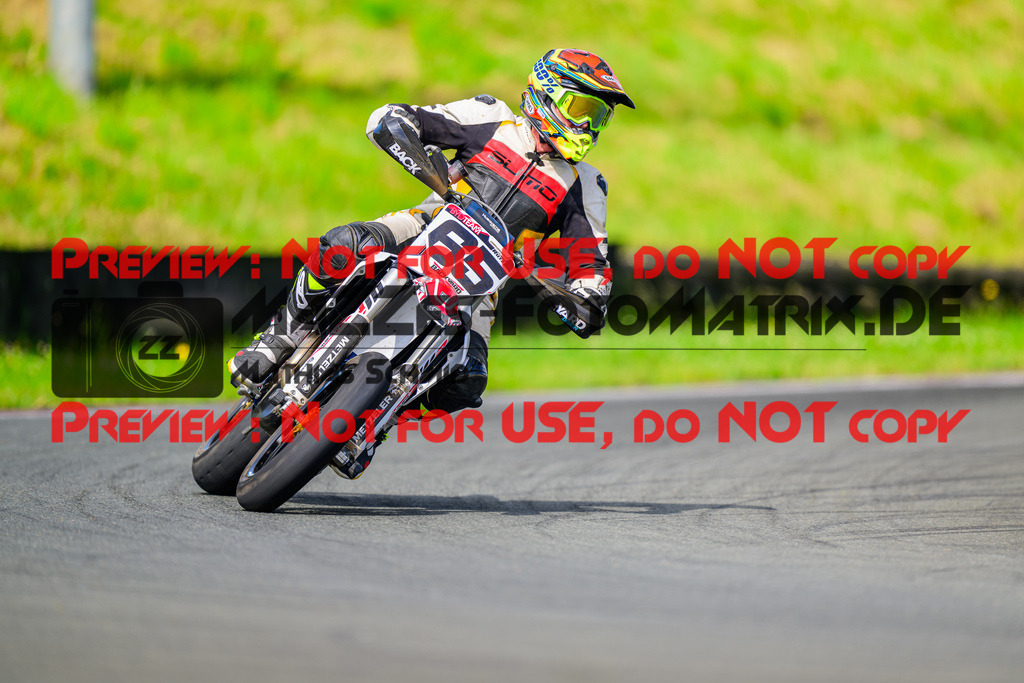 MaZZes_FotoMatrix_240623_6007705_5524 | UE40