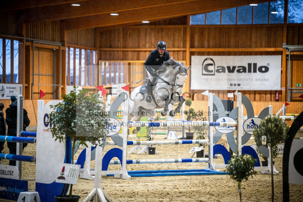 DOS_2763 | Entdecke hochwertige Reitturnierfotos von Foto Oger. Professionell, emotional und authentisch – jetzt Lieblingsmomente im Shop bestellen.Deutschlandweite Turnierfotografie. - Realisiert mit Pictrs.com