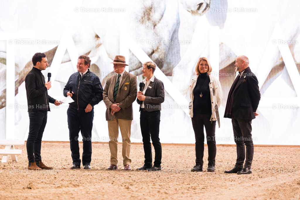 TH_Richard Hinrichs_ Bent Brenderup_ Philippe Karl_ Dr. Britta Schöffmann_5937 | EQUITANA Essen 2023 am 19.01.22 in Essen, Thomas Hellmann, Richard Hinrichs, Bent Brenderup, Philippe Karl, Dr. Britta Schöffmann