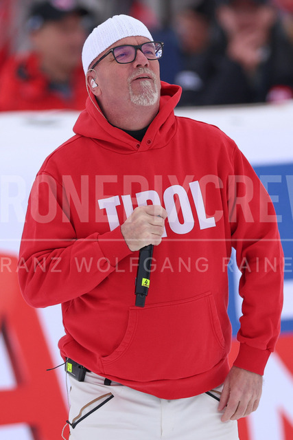 UEFA Europa League 2025/26: SK Sturm Graz vs SK Brann | Graz, Austria, 29.JAN.26 - SOCCER - UEFA Europa League, SK Sturm Graz vs SK Brann Bergen. The image shows Gerry Friedle (DJ Oetzi).