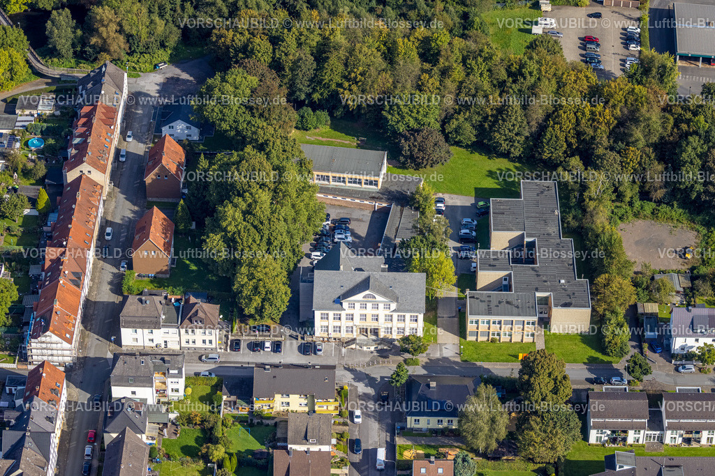 Arnsberg230904558 | Luftbild, Ruhr-Schule Gem. Grundschule, Ausländerbehörde Arnsberg, Hüsten, Arnsberg, Sauerland, Nordrhein-Westfalen, Deutschland
