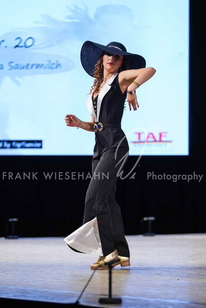 FW708011 | FRANK WIESEHAHN MEDIA - Realisiert mit Pictrs.com