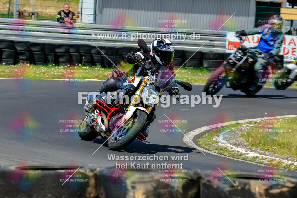 _OTO2196 | Hier findet Ihr Bilder von Touristenfahrten auf der Nürburgring Nordschleife oder von anderen Veranstaltungen die ich besucht habe. Viel Spass beim Durch Schauen 