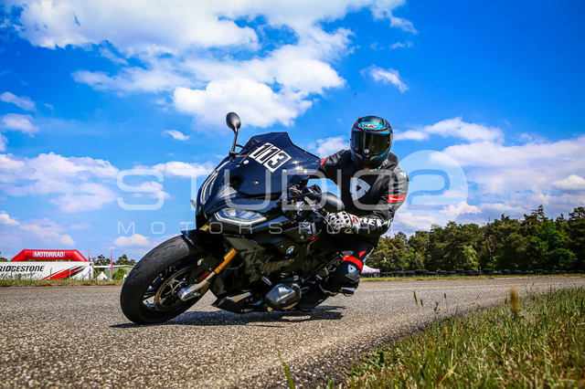 0113-260508DCB-046_113 | Deine Full-Service-Agentur für ✔️Videoproduktionen und ✔️Motorsportfotografie Jetzt Angebot anfragen!