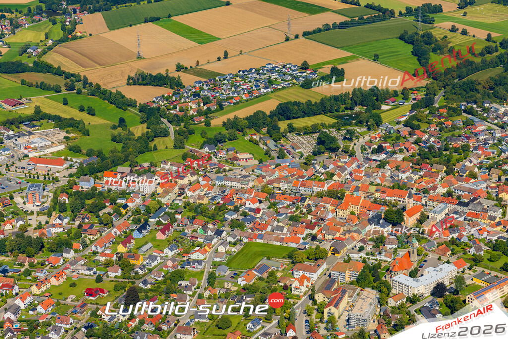 Luftaufnahme von Vohenstrauß Vs Google Maps- Die Luftaufnahme wurde 2025 vom UL-Flugzeug heraus erstellt ( keine Drohne ) - Hochauflösende Luftaufnahme - für professionelle Ausdrucke geeignet. Die Geschenkidee !Mit Lizenz und Bildrechte bestellbar