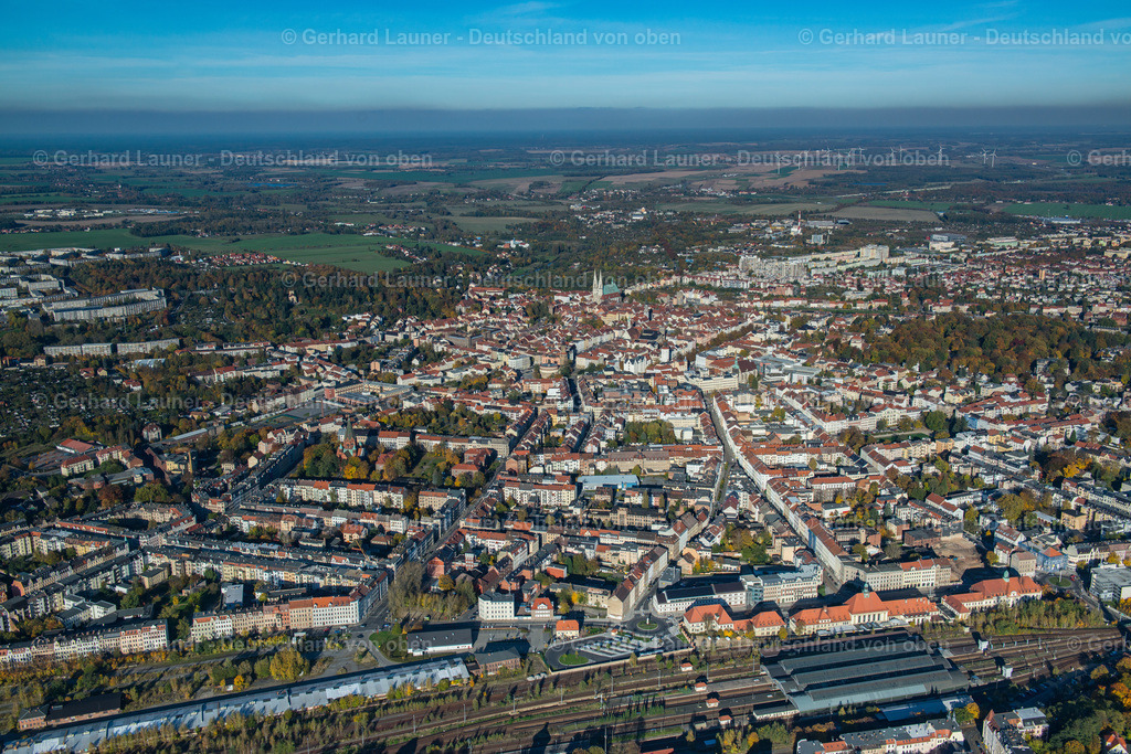 3704588 | GöRLITZ 15.10.2017 Stadtzentrum im Innenstadtbereich  in Görlitz im Bundesland Sachsen, Deutschland // The city center in the downtown area  in Goerlitz in the state Saxony, Germany Foto: Gerhard Launer