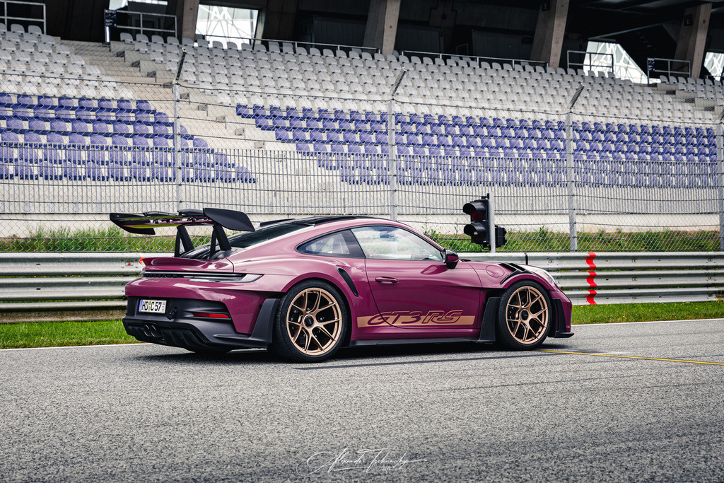 Red Bull Ring 2025 | Entdecken Sie die faszinierende Welt von Alexander Tschuncky Arts: Kreative Fotografie, atemberaubende Automobilkunst und hochwertiger Bilderdruck. Lassen Sie sich inspirieren! - Realisiert mit Pictrs.com
