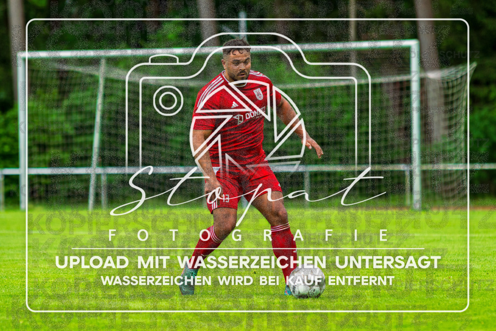 Landesliga Herren LG - TV Jahn Schneverdingen vs. MTV Eintracht Celle | Jan-Robert Kuhle (TV Jahn Schneverdingen #13); Landesliga Herren LG - TV Jahn Schneverdingen vs. MTV Eintracht Celle am 06.06.2026 in Osterwaldstadion, Schneverdingen - Realisiert mit Pictrs.com