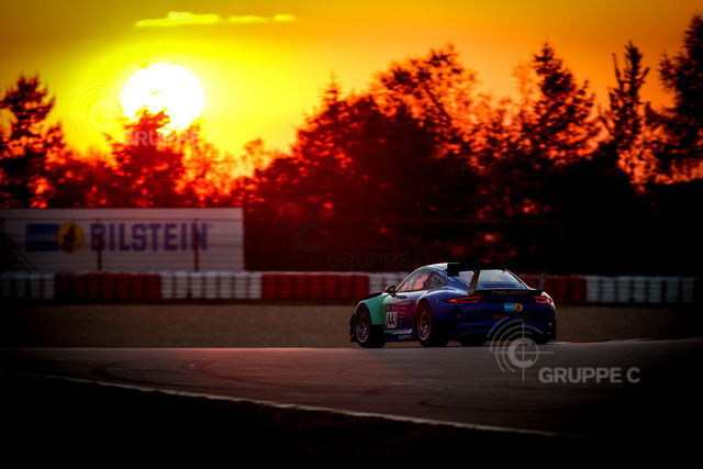 24hNbg17_40026JS_TU | Porsche 911 GT3 R (44), Falken Motorsports: Martin Ragginger, Dirk Werner, Jörg Bergmeister, Laurens Vanthoor - Realisiert mit Pictrs.com