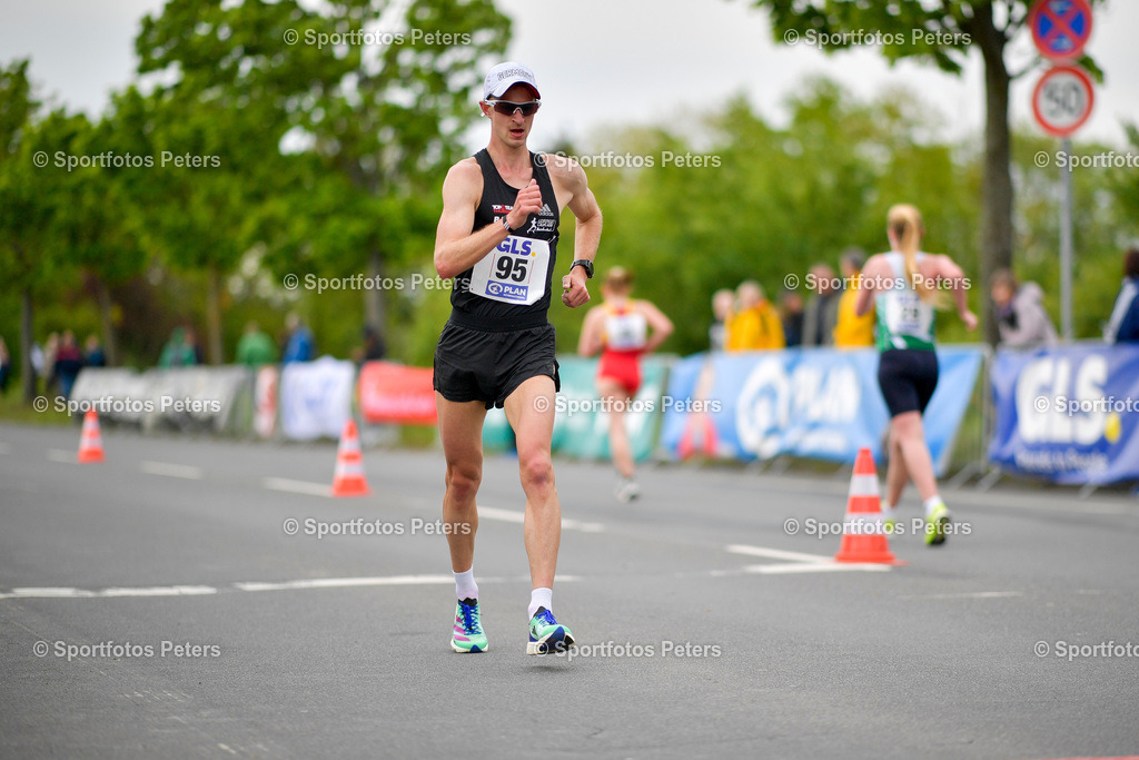 2024_DM Gehen_48 | Deutsche Meisterschaften Straßengehen am 28.04.2024 in Kelsterbach - Realisiert mit Pictrs.com