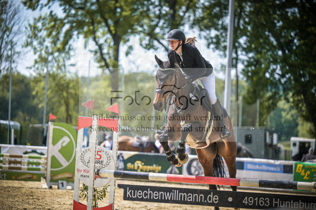 DOS_0018 | Entdecke hochwertige Reitturnierfotos von Foto Oger. Professionell, emotional und authentisch – jetzt Lieblingsmomente im Shop bestellen.Deutschlandweite Turnierfotografie. - Realisiert mit Pictrs.com