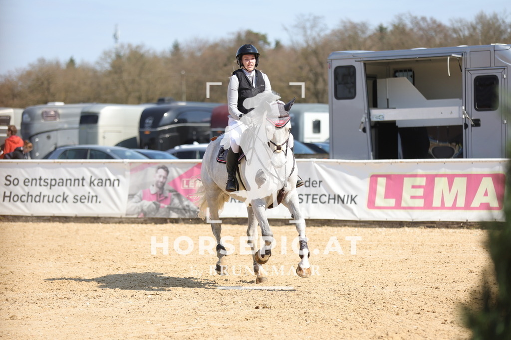 0P6A1589 | Willkommen bei Brunnmayr - Design & Fotografie – Ihrem Spezialisten für Reitturniere und Pferdeveranstaltungen in Oberösterreich, Salzburg und Bayern! Seit über 17 Jahren sind wir leidenschaftlich dabei.