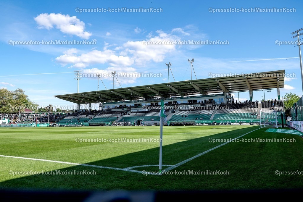 SCP09052501002 | 09.05.2025, Fußball, Preußen Münster - Hertha BSC, 2. Fußball Bundesliga, 33. Spieltag, Preußenstadion, Saison 2024 2025: Feature Innenansicht Stadion Tribüne Sportstätte Fußballplatz SymbolbildDFB regulations prohibit any use of photographs as image sequences and or quasi-video.