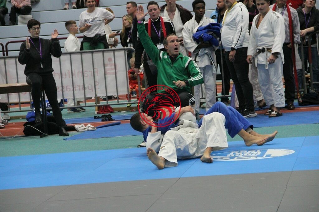 IMG_3907 | Fotos vom Adler Cup - Pictures from Adler Cup

Hier findet Ihr alle Eindrücke und großen Momente der Adler Cup Wochenenden. Here you will find all impressions and great moments of the Adler Cup weekends. - Realisiert mit Pictrs.com