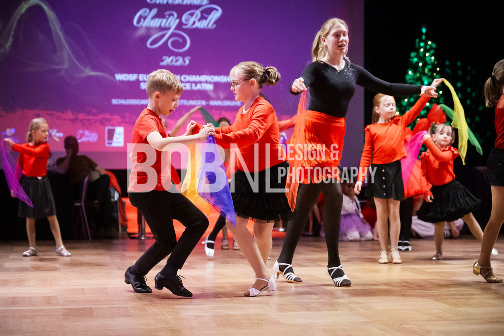 EM Showdance | Ettlingen - 20.12.2025: EM Showdance in Ettlingen (Schlossgartenhalle), Germany. Photo by: BobNL design &amp; photography - Realisiert mit Pictrs.com