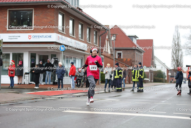 WMLA1860 | Bildershop "Sportfotograf-Oldenburg" mit Fotos von Sportevents in Oldenburg und Umzu. - Realisiert mit Pictrs.com