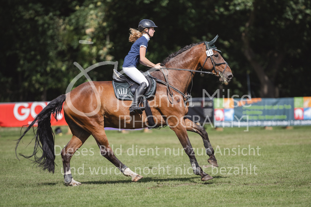 230714_LC_Mini-246 | Deine schönsten Turniermomente als professionelle Fotos! Entdecke hochwertige Pferdesport-Fotografie im Online-Shop. Jetzt Fotos finden & bestellen!