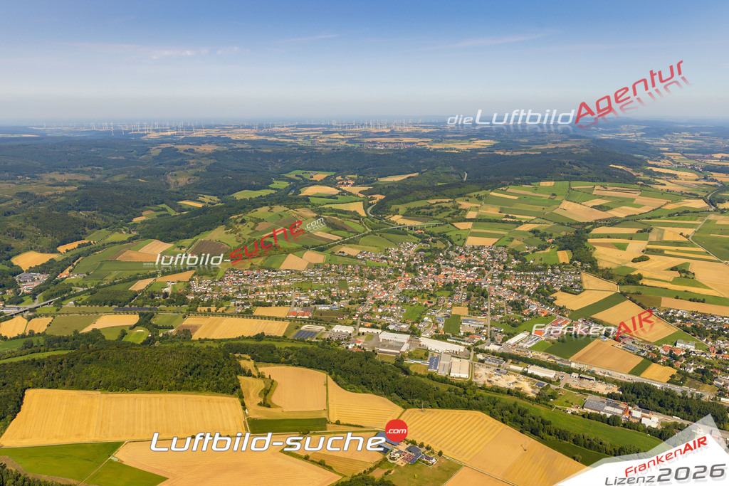 Luftbild Vs Google Maps  Scherfede  Warburg -Das Luftbild wurde 2025 vom UL-Flugzeug heraus erstellt ( keine Drohnenluftbilder ) - Hochauflösende Luftaufnahme -Nicht vergleichbar mit Google Maps oder Satelittenbilder- Die Geschenkidee !Mit Lizenz und Bildrechte bestellbar