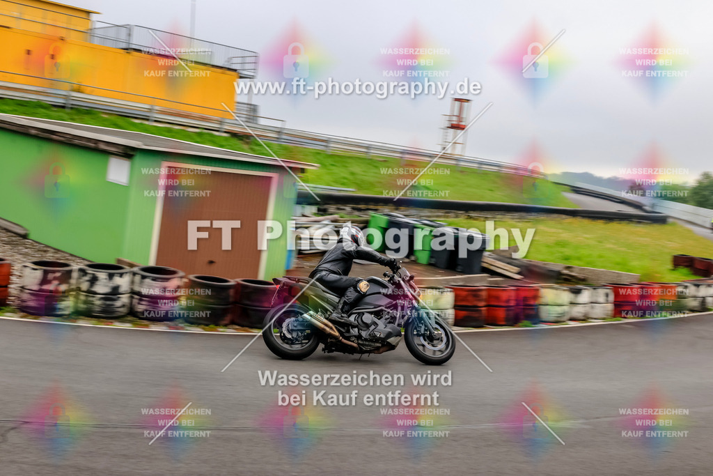 _TCM3022 | Hier findet Ihr Bilder von Touristenfahrten auf der Nürburgring Nordschleife oder von anderen Veranstaltungen die ich besucht habe. Viel Spass beim Durch Schauen 