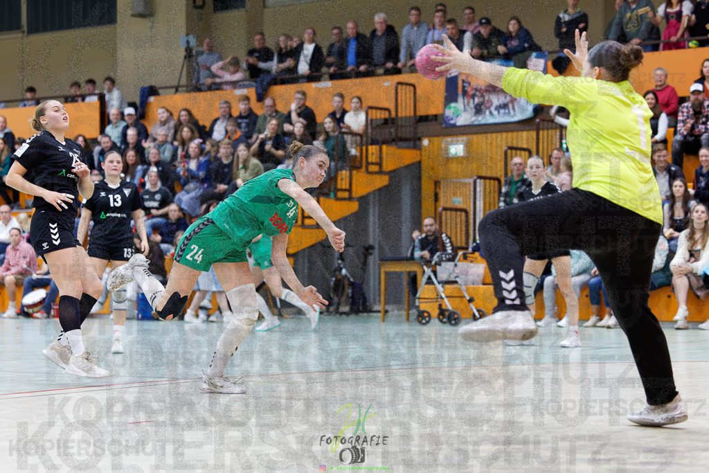 2024-10-19_290 | Jugendbundesliga B-Jugend weiblich; HSG Kleenheim/Langgöns - Longericher SC am 19.10.2024 in Oberkleen (Weidig-Halle) - Realisiert mit Pictrs.com
