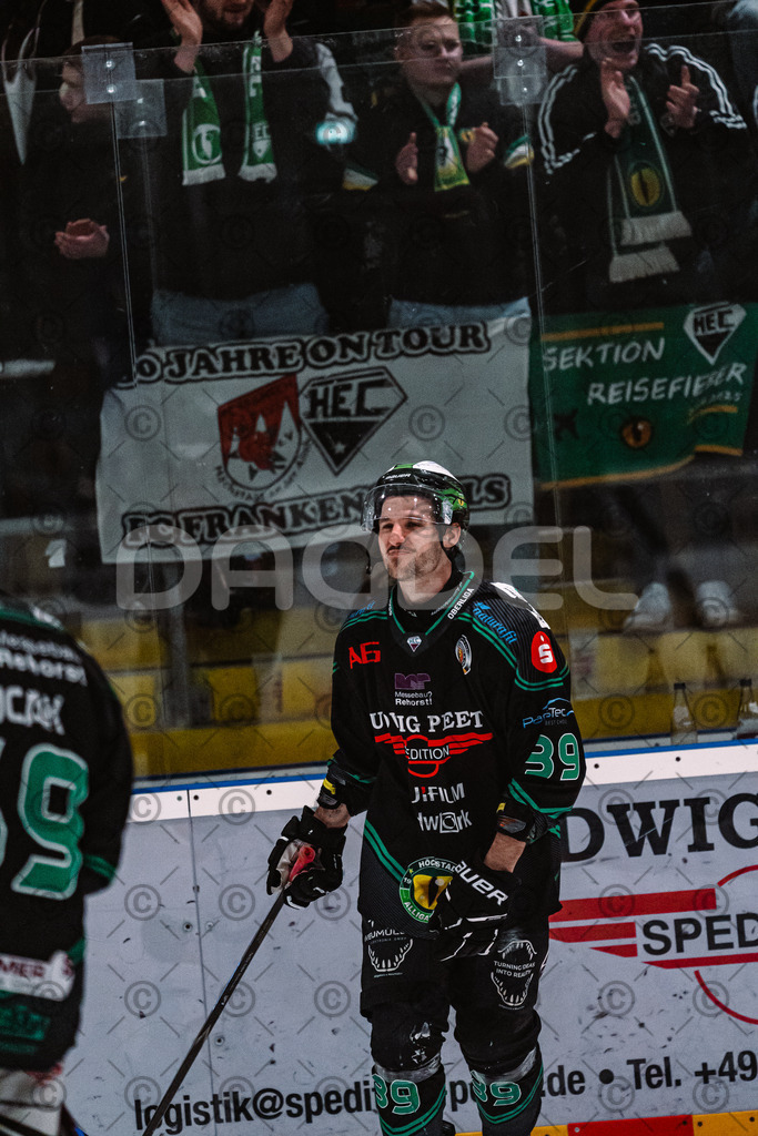 Alligators_vs_Toelz_15_02_2026-49 | Höchstadt Alligators Fotogalerie: Eishockey-Action aus Franken. Professionelle Spielfotos, Portraits & Stadionbilder zum Download. Jetzt entdecken! - Realisiert mit Pictrs.com