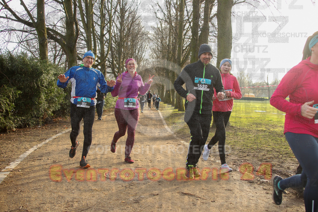 241231_1024_EV4_4158 | Sportfotografie im Rhein-Sieg Kreis, Köln, Bonn, NRW, Rheinland Pfalz, Hessen, etc. Unser Tätigkeitsfeld umfasst den Laufsport vom Volkslauf über den Marathon, Duathlon, Triathon bis zum Ultralauf wie Kölnpfad Ultra oder Schindertrail.