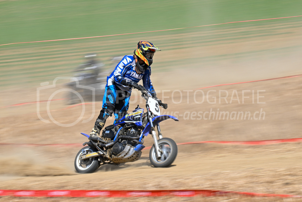 Motortrotti-Rennen Buch am Irchel - 19. August 2023 | Motortrotti-Rennen Buch am Irchel
Buch am Irchel, Kt. Zürich
Bild: Sportfotografie Markus Aeschimann | www.markus-aeschimann.ch - Realisiert mit Pictrs.com