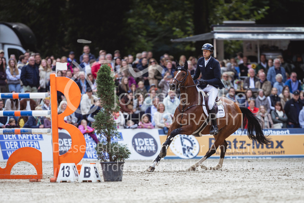 240915_OWLCh_GP-912 | Deine schönsten Turniermomente als professionelle Fotos! Entdecke hochwertige Pferdesport-Fotografie im Online-Shop. Jetzt Fotos finden & bestellen!