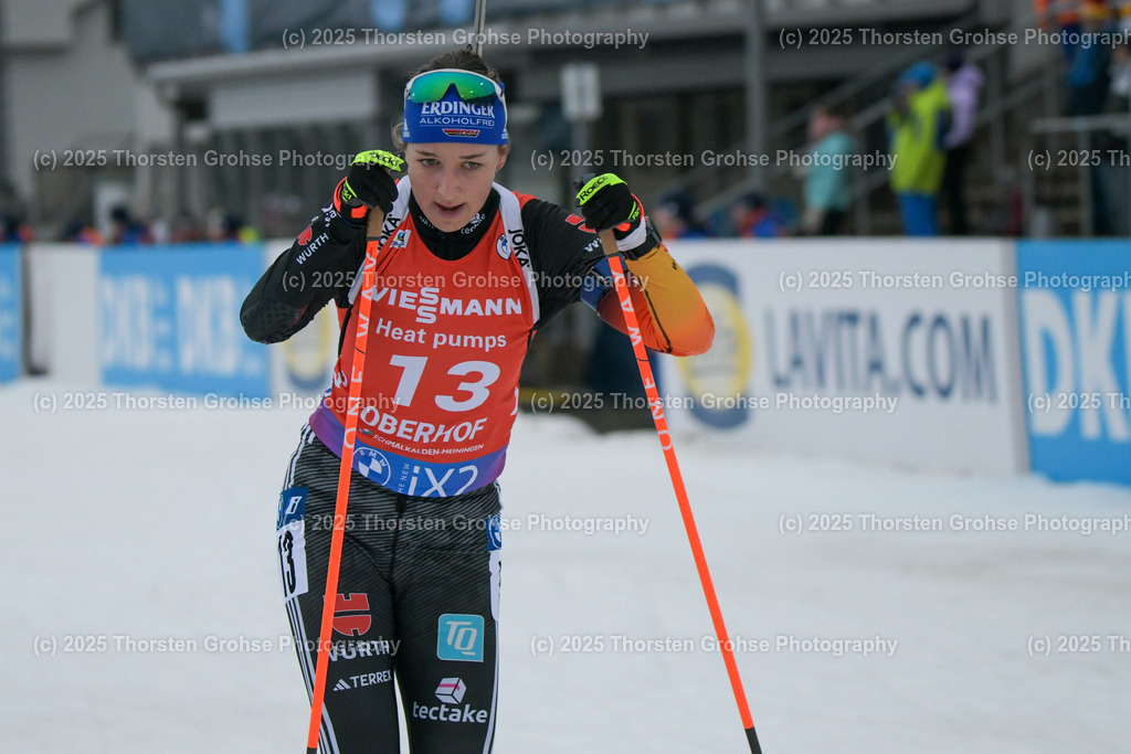 BMW IBU World Cup Biathlon - Oberhof (GER) 2024 | BMW IBU World Cup Biathlon - Oberhof (GER) 2024, FRAUEN 7,5 KM SPRINT am 05.01.2024 in ARENA AM RENNSTEIG in Oberhof, (Germany)

Image: Franziska Preuss GER - Realisiert mit Pictrs.com