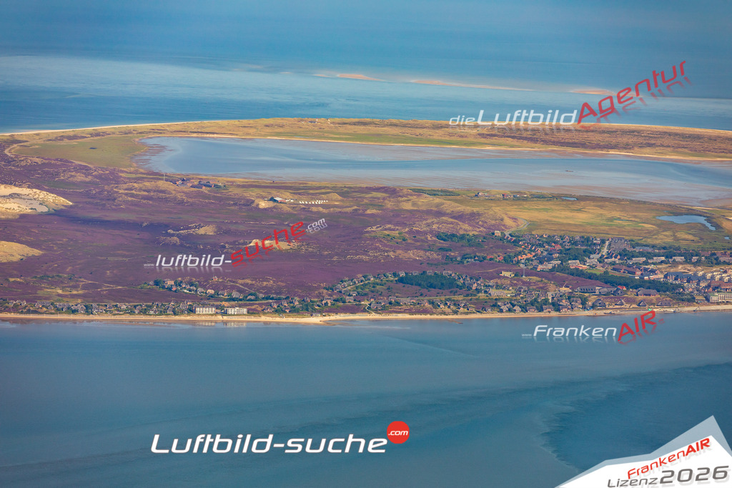 Luftaufnahme der Stadt Sylt - Die Luftaufnahme wurde 2025 vom UL-Flugzeug heraus erstellt ( keine Drohne ) - Hochauflösende Luftaufnahme - für professionelle Ausdrucke geeignet. Die Geschenkidee !Hier alle&nbsp;Infos zur Lizenzierung der LuftaufnahmeWir fliegen auch dieses Jahr wieder in Ihre Region um Luftbilder zu erstellen.- Luftbild anfragen