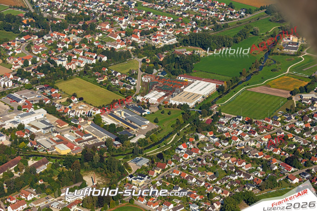 Aktuelles Luftbild von  Aichach Kauf mit Lizenz / Bildrechten möglich- Die Luftaufnahme wurde 2021 mittels UL-Flugzeug erstellt ( keine Drohne ) - hochauflösende Kamera-Systeme von  Canon -Beste Qualität - Für grossformatige Ausdrucke geeignet. Die Geschenkidee !