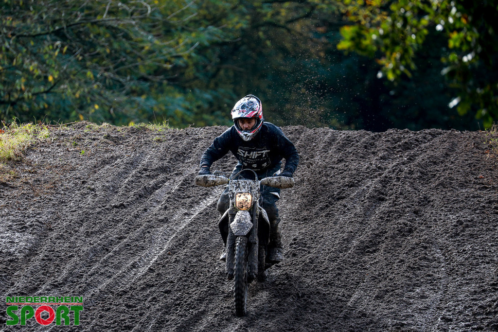 OpenTrack2024_Samstag_187 | Bildergalerie von Sport-Ereignissen aber auch von weiteren spannenden Dingen - nicht nur vom Niederrhein. In Anlehnung an den bekannten Spruch von Hanns Dieter Hüsch heißt das Motto: "Niederrhein ist überall".  - Realisiert mit Pictrs.com