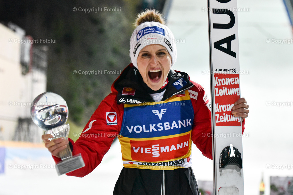 A_LUI_20230210_0095 | HINZENBACH, AUSTRIA, NORDIC SKIING, WOMEN TEAM-SKI JUMPING - FIS WORLD CUP 
IM BILD: EVA PINKELNIG (AUT), 

FOTO:FOTOLUI/UW