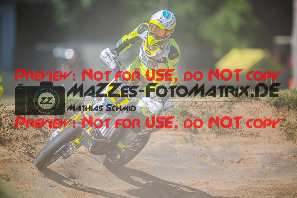 MaZZes_FotoMatrix_220702_4694 | S1