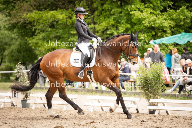 Bad_Meinberg_09679 | saradresslerfotografie - Realisiert mit Pictrs.com