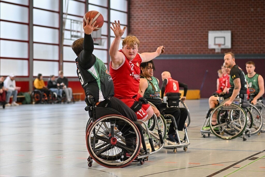 2025-11-30-Ralph_Kunze-4859 | Ralph Kunze - Realisiert mit Pictrs.com