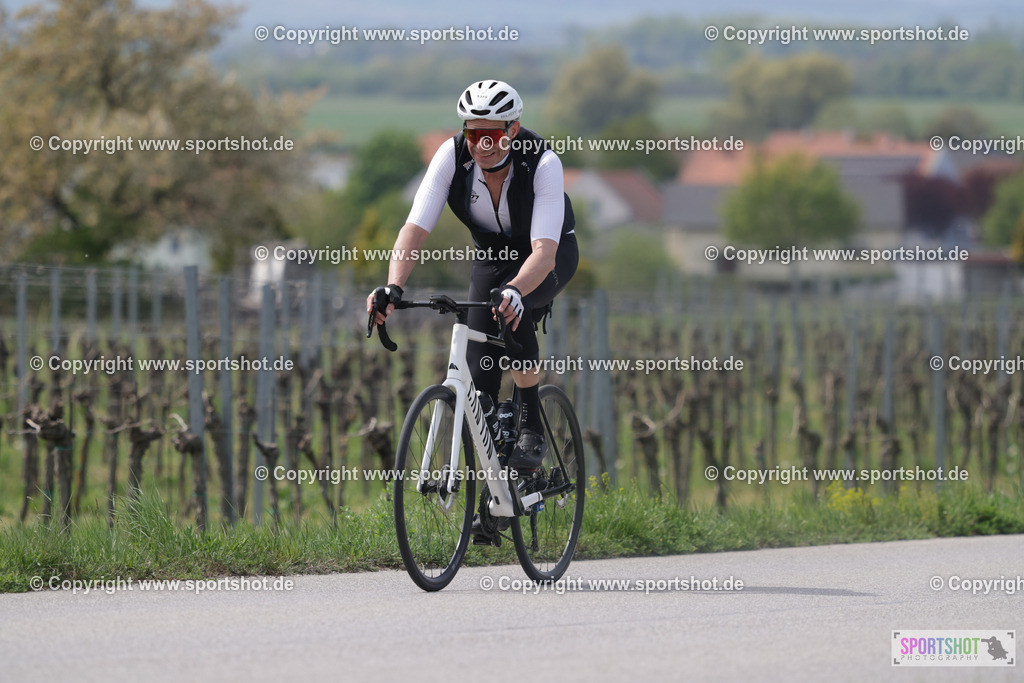 368A5808 | Neusiedlersee Radmarathon 2026@sportshot_your_pictrs #yourpictures#roadtowm2029 #nrm #neusiedlerseeradmarathon #neusiedlersee #neusiedlerseetourismus #burgenland #mörbisch #nrm26 #burgenlandtourismus #voglundco #poweredbyburgenlandtourismus #radsport #rad #marathon #ucigranfondo #visitburgenland #ucigranfondoworldseries