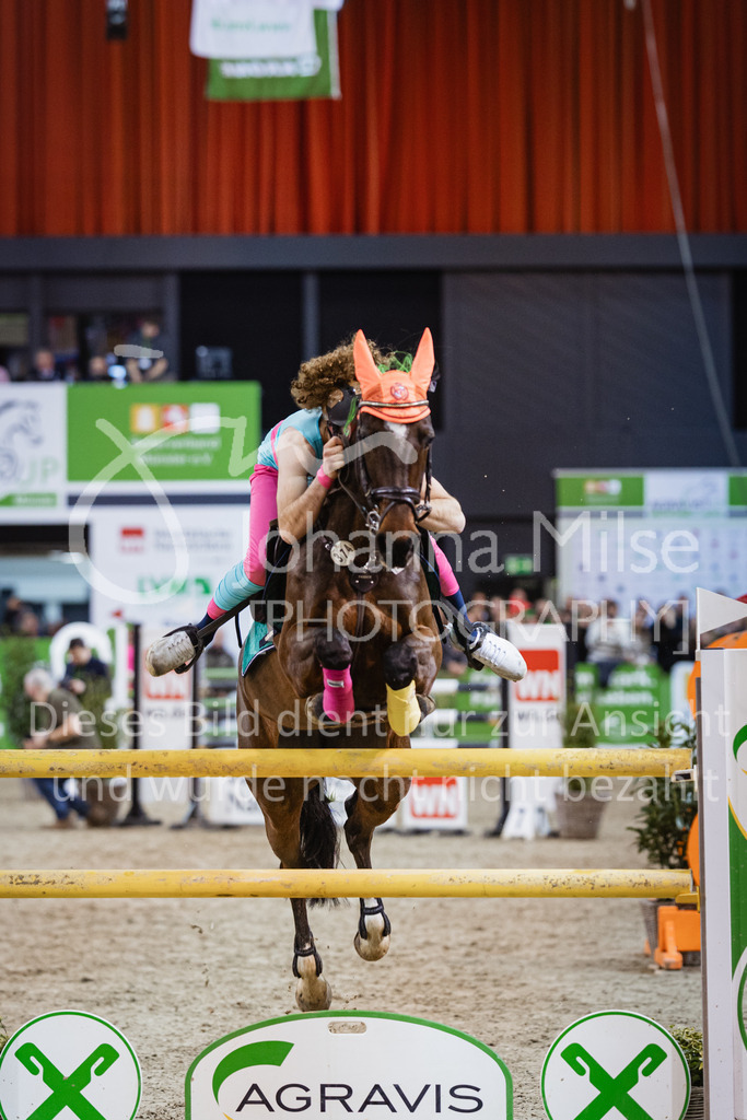 240113_Münster_Kostümspringen-383 | Deine schönsten Turniermomente als professionelle Fotos! Entdecke hochwertige Pferdesport-Fotografie im Online-Shop. Jetzt Fotos finden & bestellen!