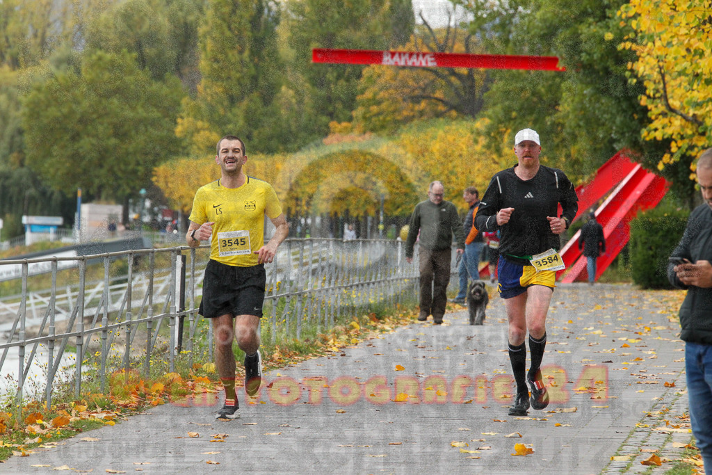 251019_1049_EV4_3413 | Sportfotografie im Rhein-Sieg Kreis, Köln, Bonn, NRW, Rheinland Pfalz, Hessen, etc. Unser Tätigkeitsfeld umfasst den Laufsport vom Volkslauf über den Marathon, Duathlon, Triathon bis zum Ultralauf wie Kölnpfad Ultra oder Schindertrail.