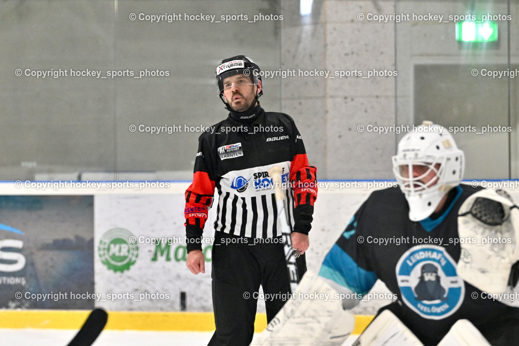 Lendhafen Seelöwen vs. Spartans Althofen | Widmann Florian Referee, Lendhafen Seelöwen vs. Spartans Althofen, Lendhafen Seelöwen vs. Spartans Althofen am 14.02.2025 in Ferlach (HTC Eishalle Ferlach), Austria, (Photo by Bernd Stefan)