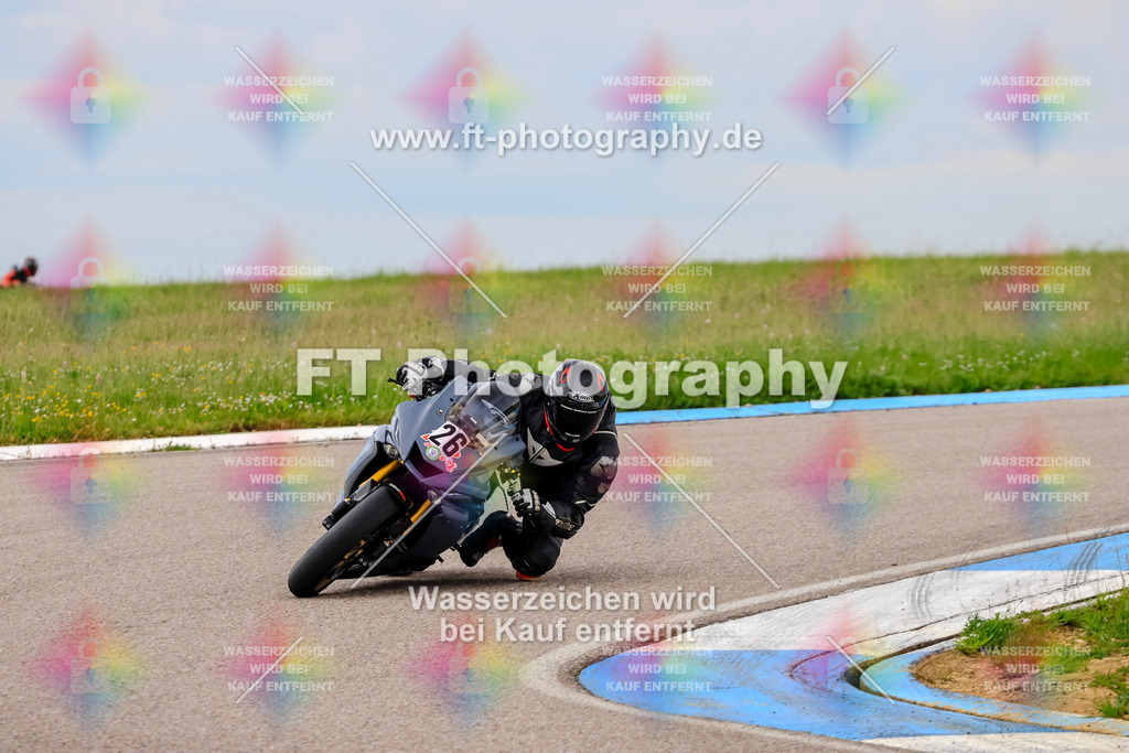 MotoTeam-2099 | Hier findet Ihr Bilder von Touristenfahrten auf der Nürburgring Nordschleife oder von anderen Veranstaltungen die ich besucht habe. Viel Spass beim Durch Schauen 